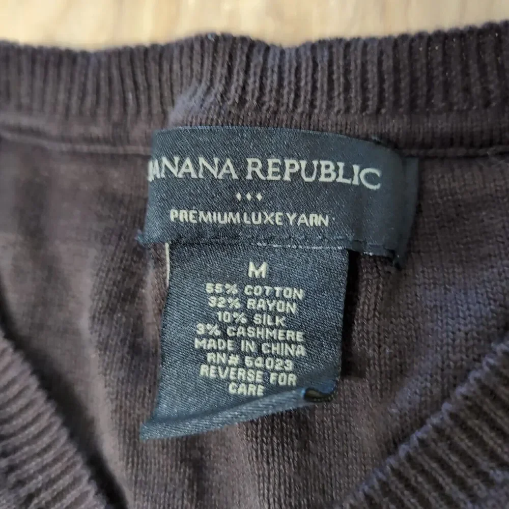 Banana Republic elevate your